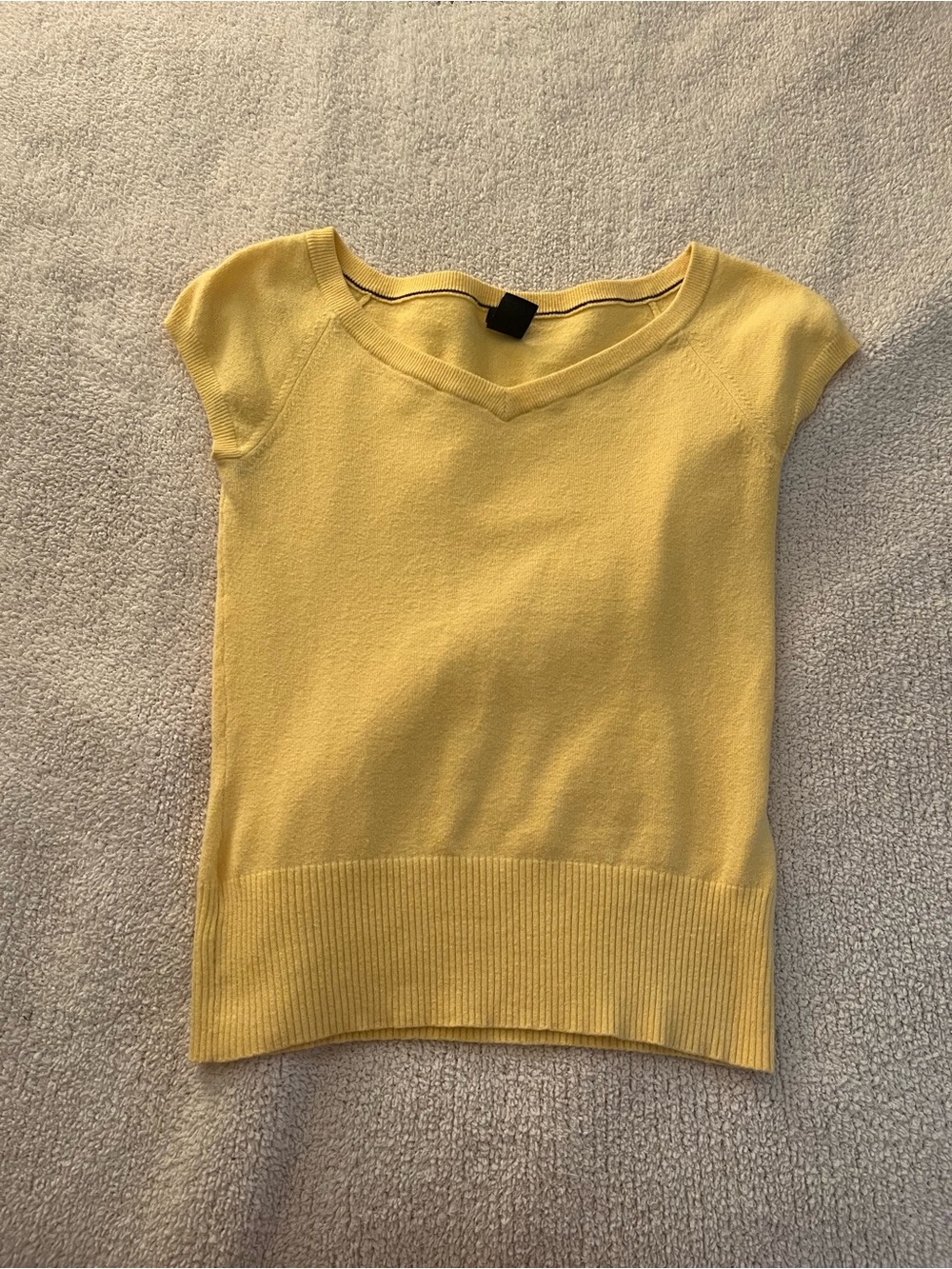 GAP Yellow V-Neck Short Sleeve Top